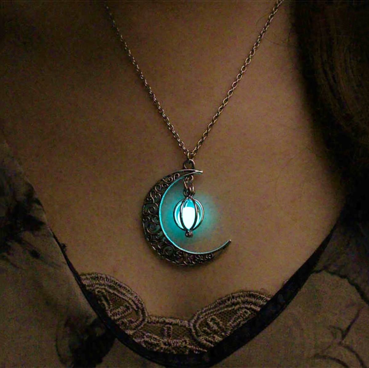 Spheroid™ - Enchanted Moonstone Necklace